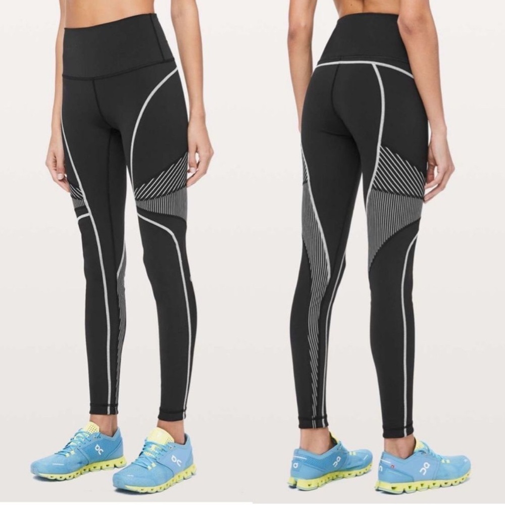 Lululemon Channel Your Energy Tight Size 4 Black Reflective